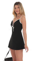 Outline Front Tie Dress in Black
